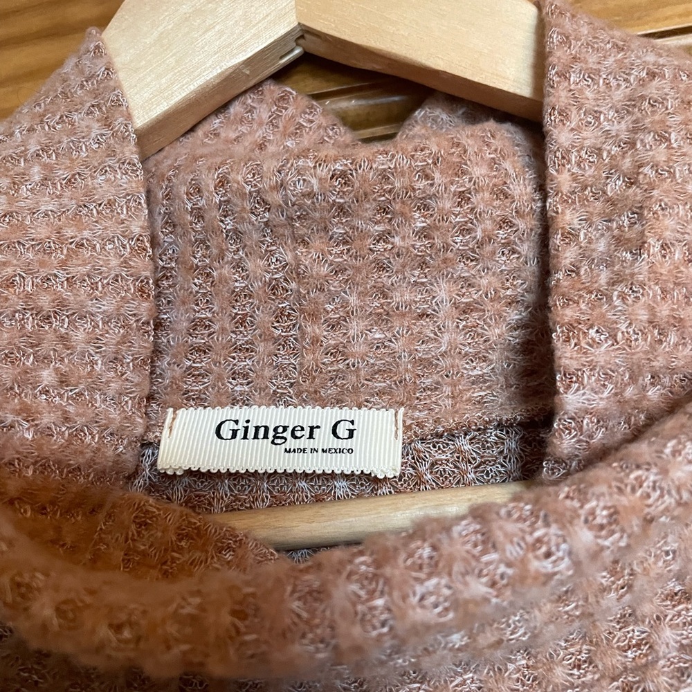 Ginger G top - Picture 2 of 2